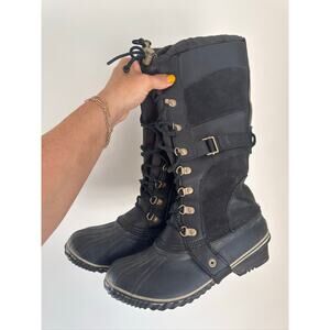 Sorel Conquest Carly Knee-High Lace-Up Boots - US 8.5